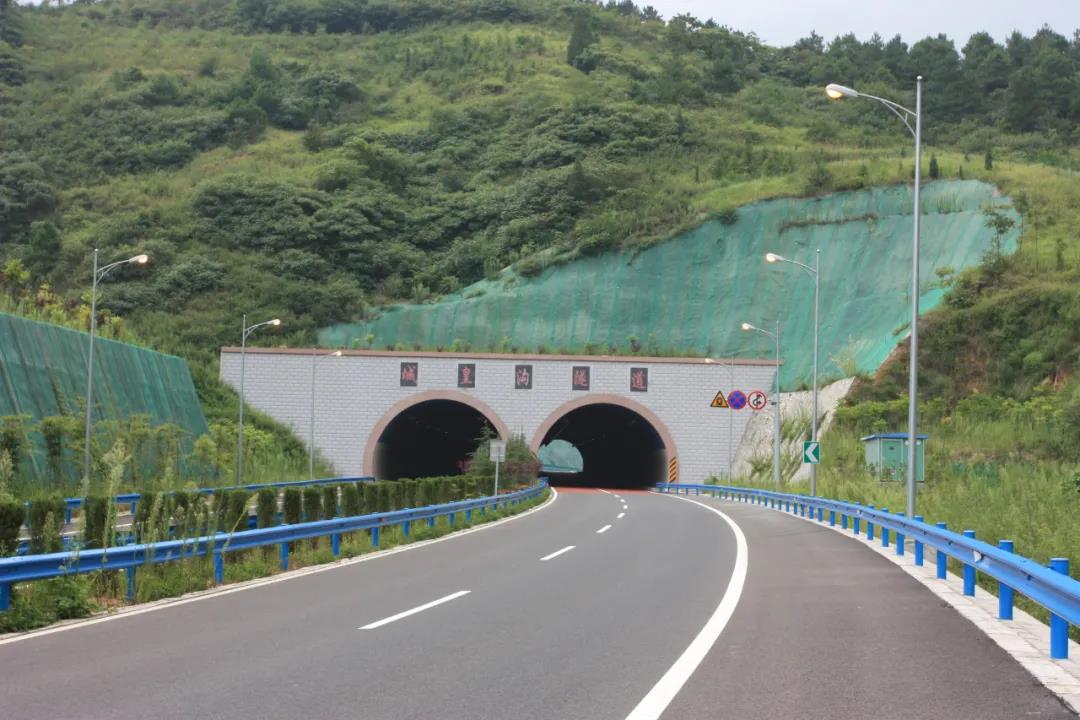 pg����ģ����(�й���)�ٷ���վ